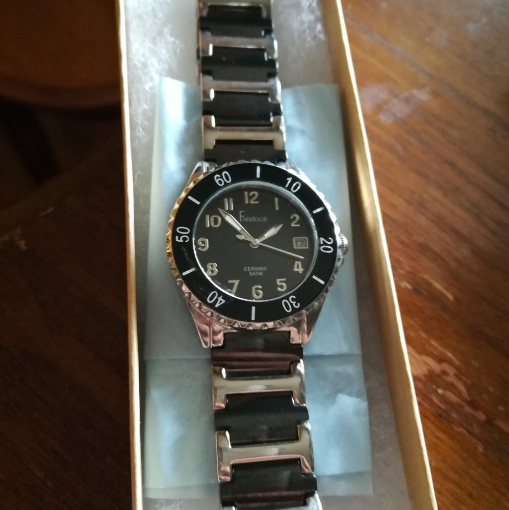Freelook Men's Luxury Wrist Watch